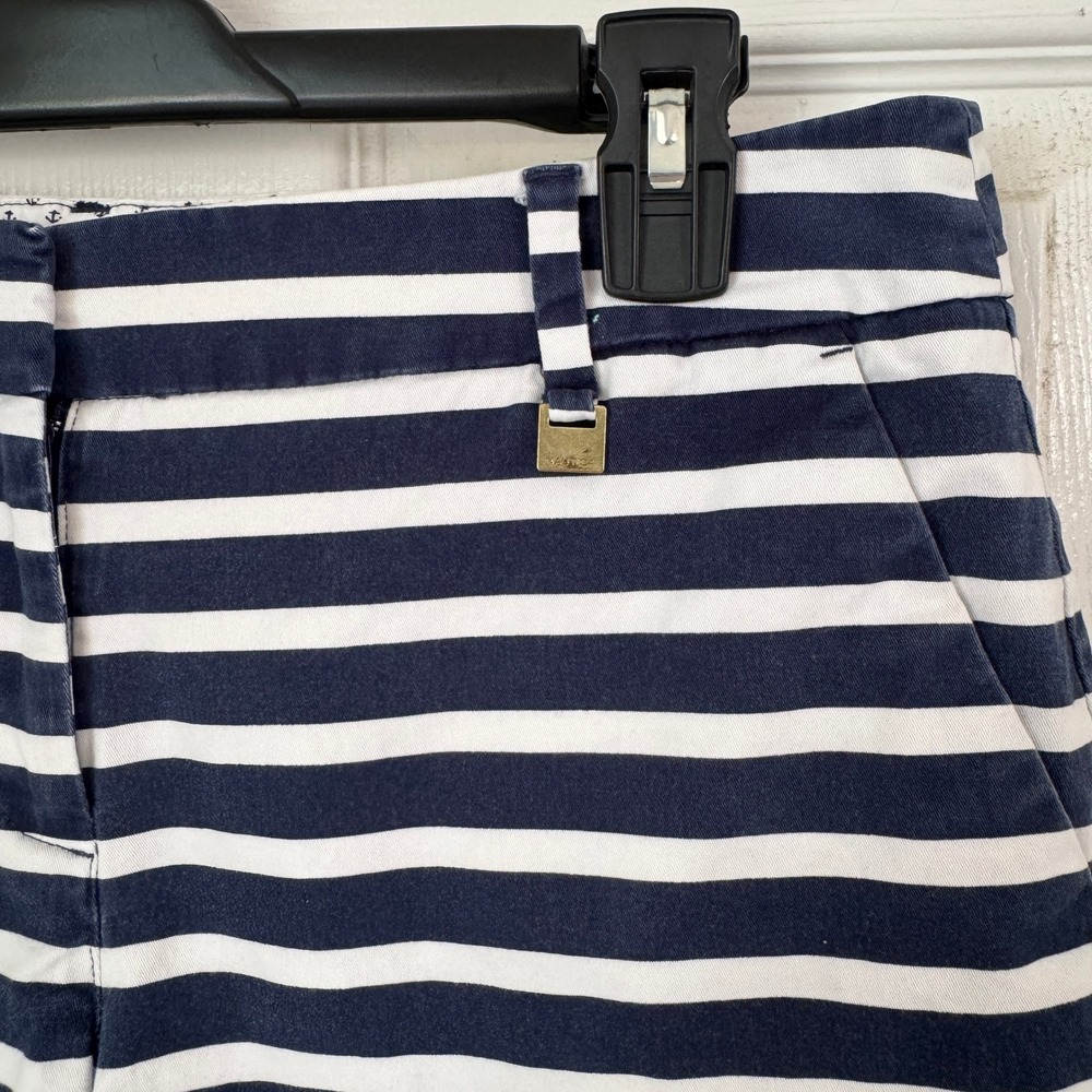 Nautica Womens Navy White Striped Chino Shorts Size 8 Nautical Summer Casual - Picture 2 of 4
